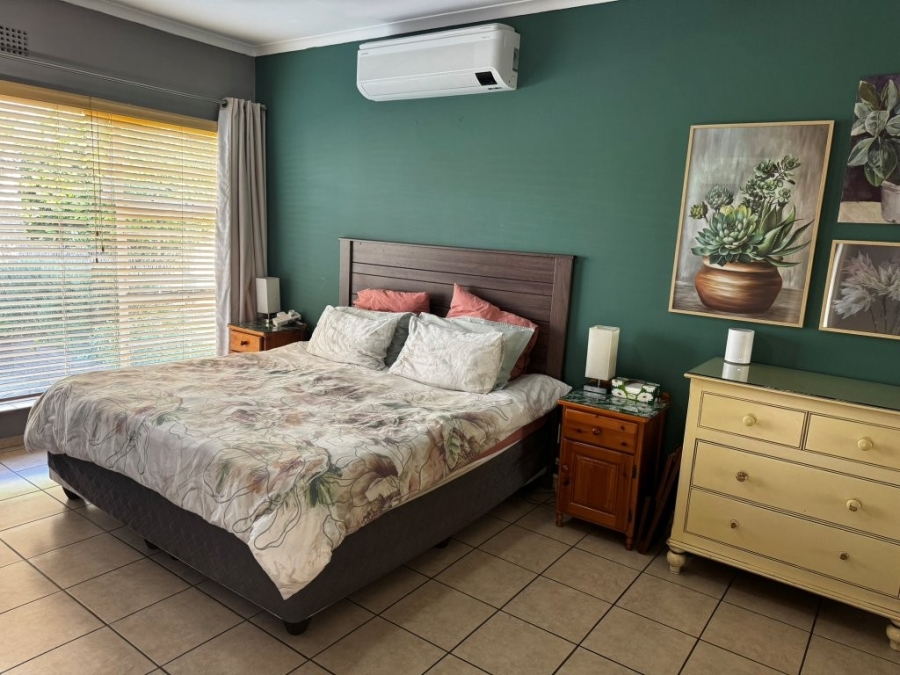 4 Bedroom Property for Sale in Birchleigh Gauteng