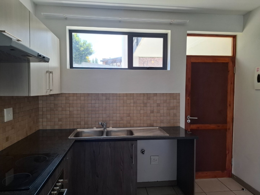 2 Bedroom Property for Sale in Elardus Park Gauteng