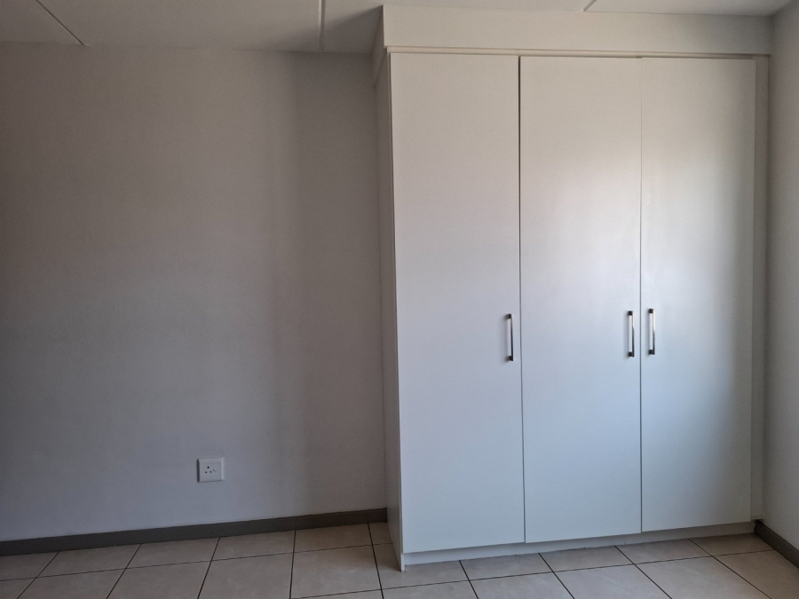 2 Bedroom Property for Sale in Elardus Park Gauteng