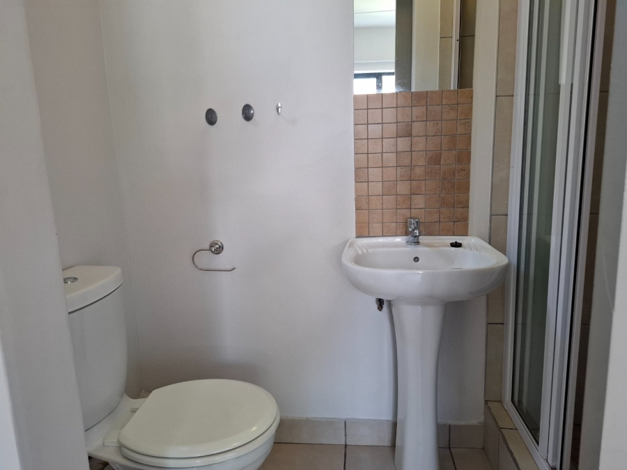 2 Bedroom Property for Sale in Elardus Park Gauteng