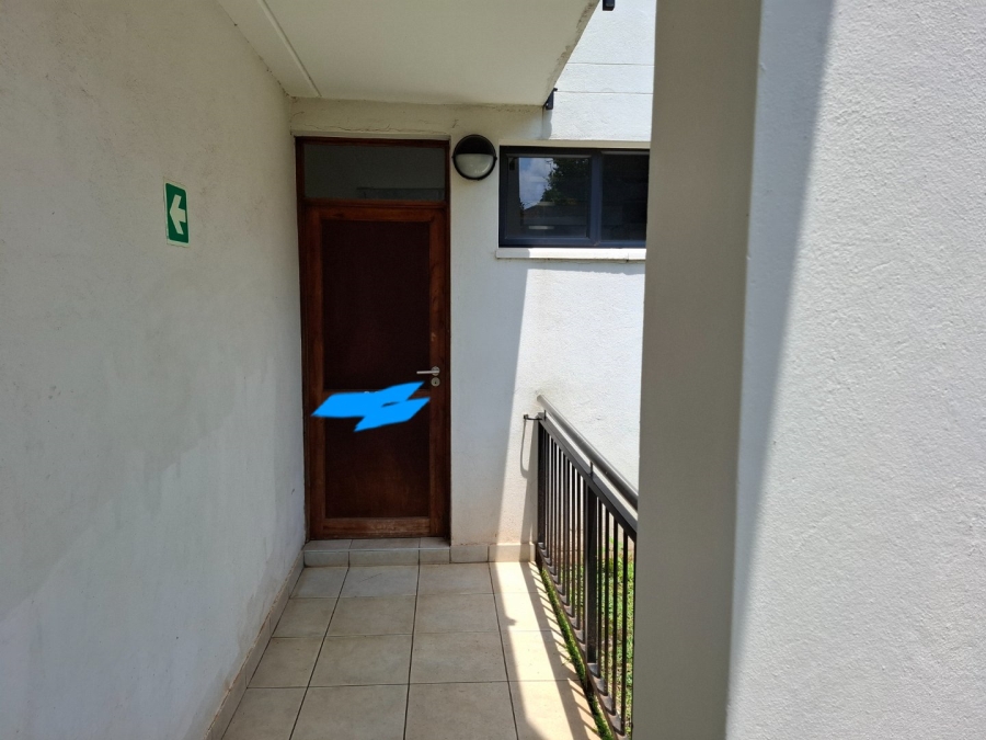 2 Bedroom Property for Sale in Elardus Park Gauteng