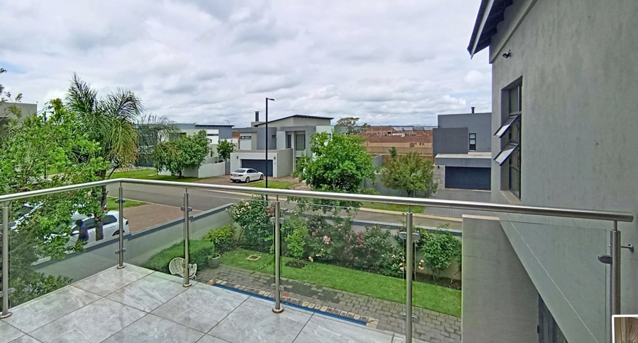 4 Bedroom Property for Sale in Midstream Estate Gauteng