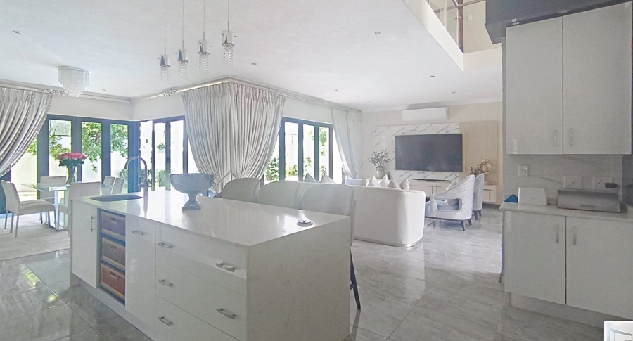 4 Bedroom Property for Sale in Midstream Estate Gauteng