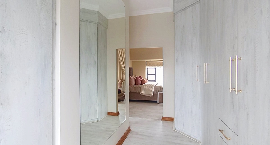 4 Bedroom Property for Sale in Midstream Estate Gauteng