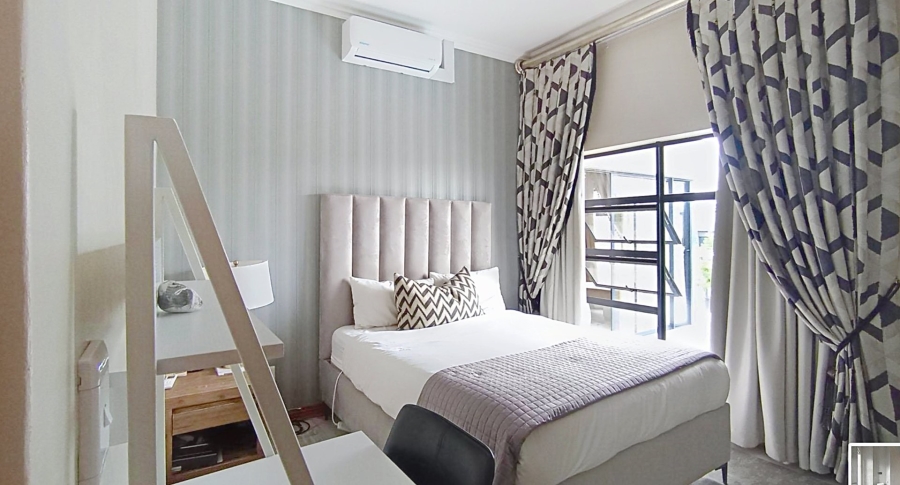 4 Bedroom Property for Sale in Midstream Estate Gauteng