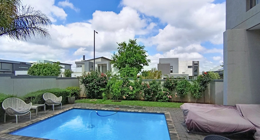 4 Bedroom Property for Sale in Midstream Estate Gauteng