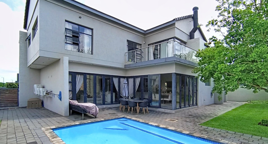 4 Bedroom Property for Sale in Midstream Estate Gauteng