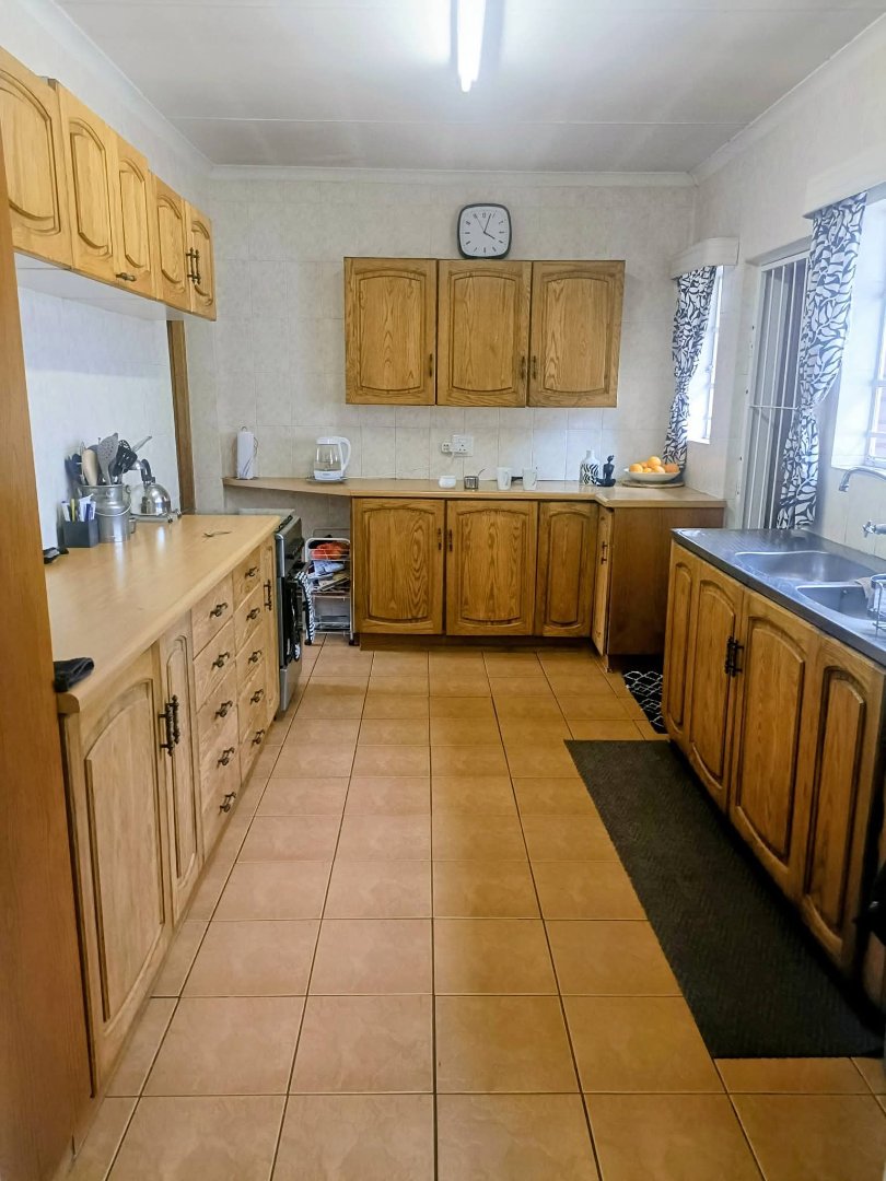 4 Bedroom Property for Sale in Wierda Park Gauteng