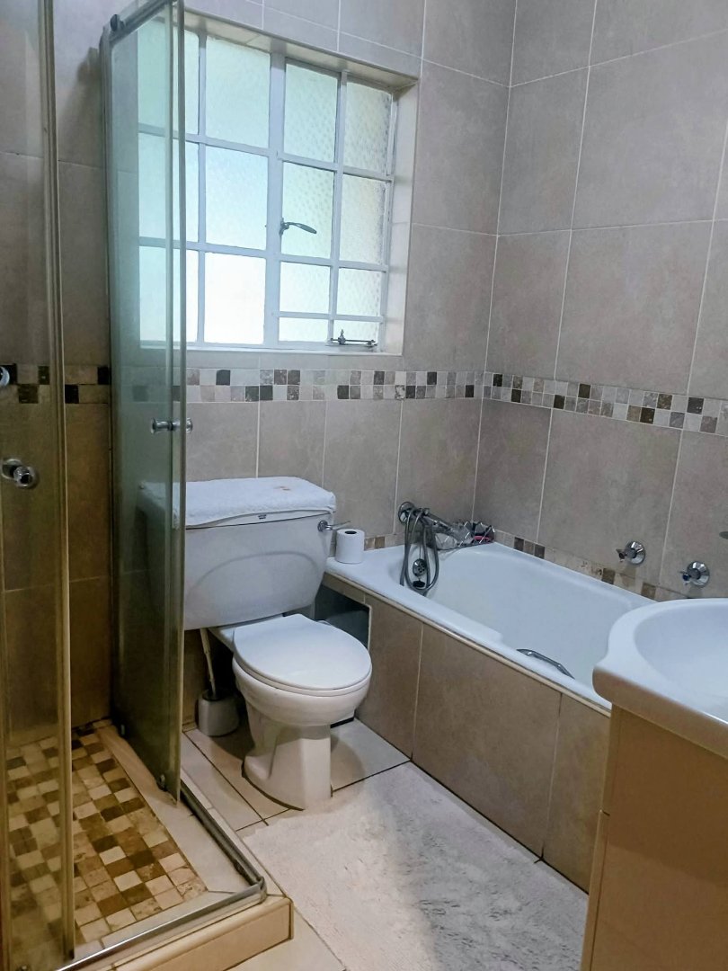 4 Bedroom Property for Sale in Wierda Park Gauteng