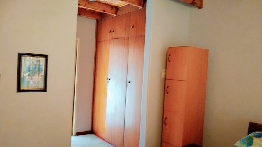 To Let 4 Bedroom Property for Rent in Dorandia Gauteng