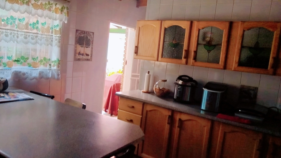 To Let 4 Bedroom Property for Rent in Dorandia Gauteng