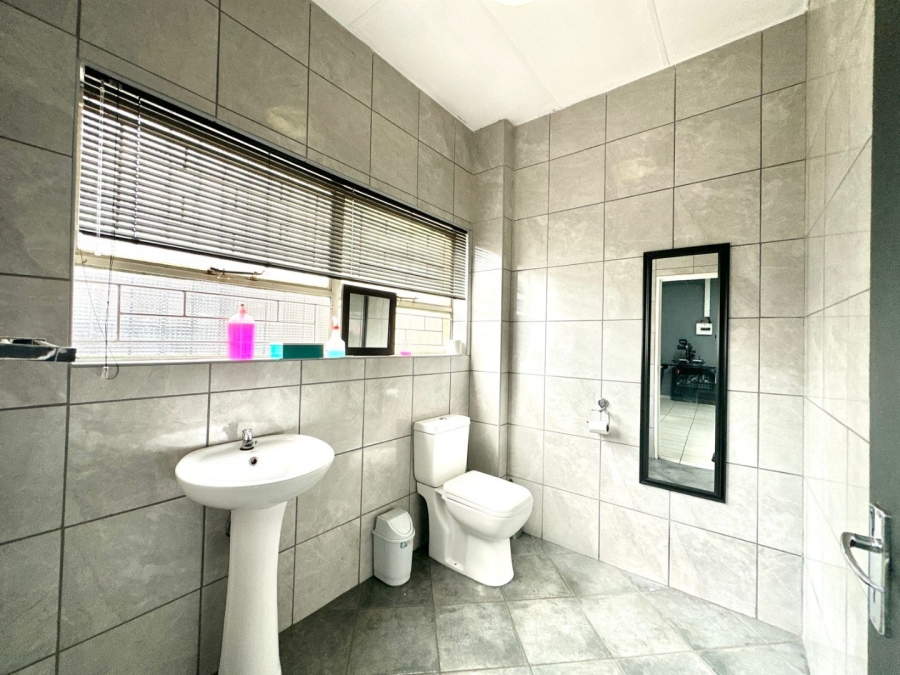 Commercial Property for Sale in Vanderbijlpark CE 6 Gauteng