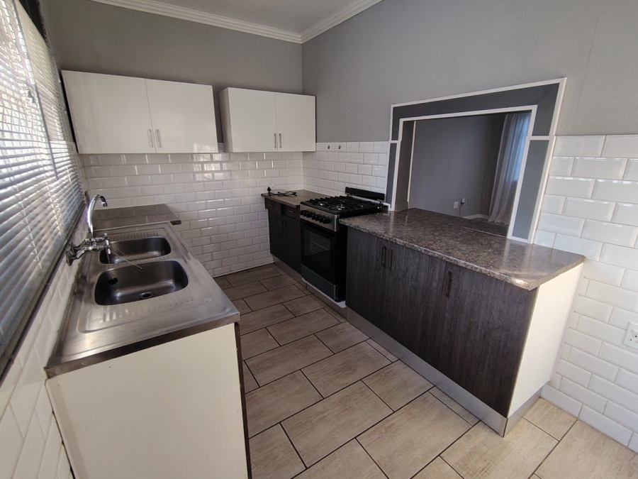 2 Bedroom Property for Sale in Garsfontein Gauteng