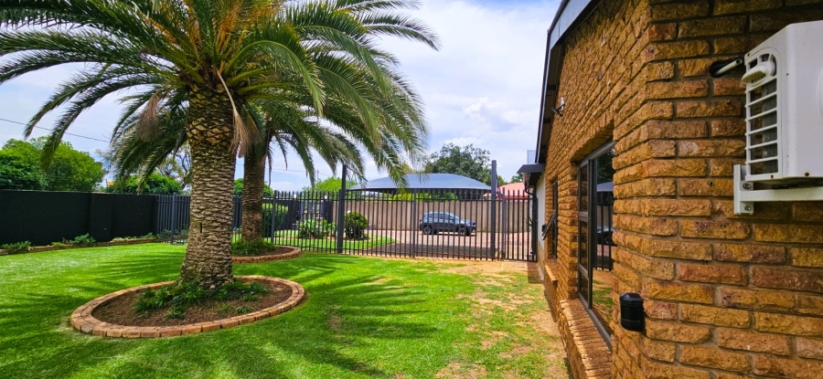 4 Bedroom Property for Sale in Nigel Ext 2 Gauteng