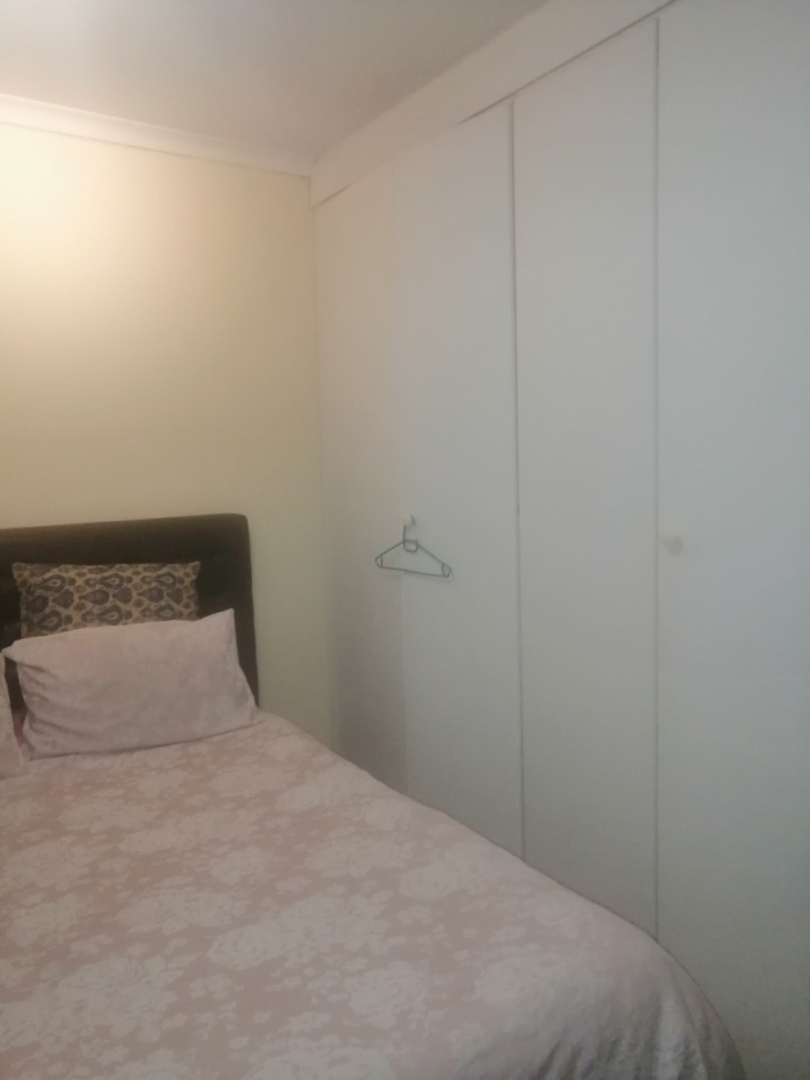 To Let 2 Bedroom Property for Rent in Kosmosdal Gauteng