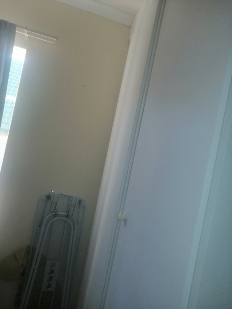 To Let 2 Bedroom Property for Rent in Kosmosdal Gauteng