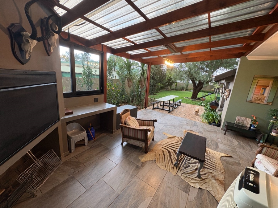 3 Bedroom Property for Sale in Moreleta Park Gauteng