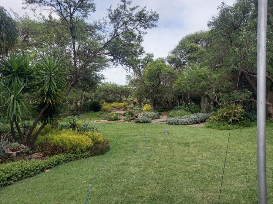 Commercial Property for Sale in Dinokeng Game Reserve Gauteng