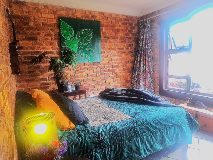 2 Bedroom Property for Sale in Brackendowns Gauteng