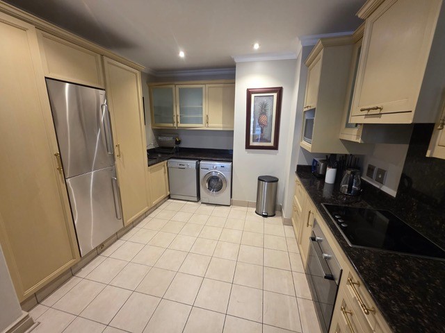 To Let 1 Bedroom Property for Rent in Sandown Gauteng