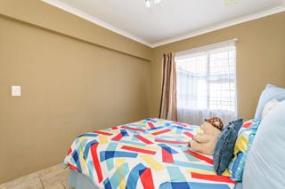 To Let 2 Bedroom Property for Rent in Bardene Gauteng