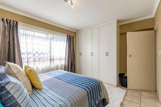 To Let 2 Bedroom Property for Rent in Bardene Gauteng