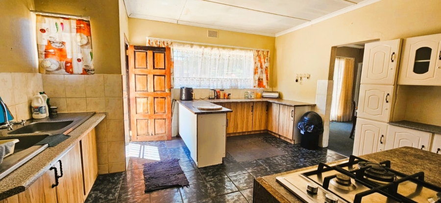 4 Bedroom Property for Sale in Rensburg Gauteng