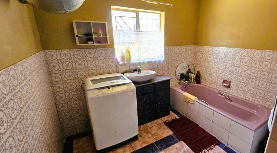 4 Bedroom Property for Sale in Rensburg Gauteng