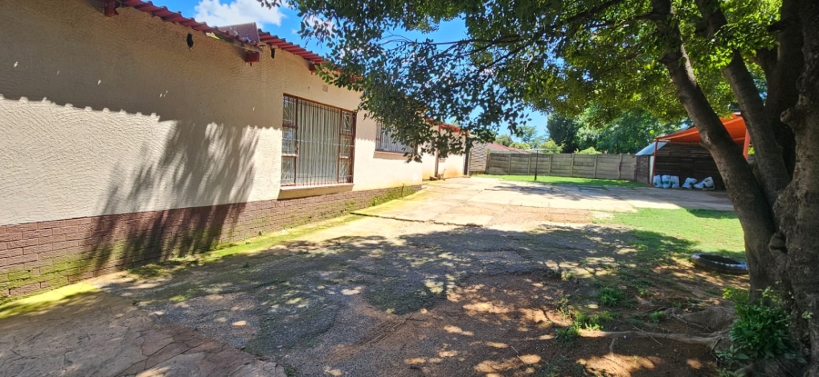 4 Bedroom Property for Sale in Rensburg Gauteng