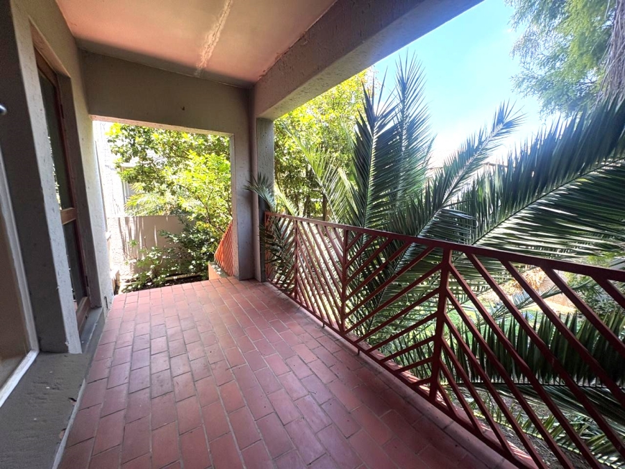 To Let 2 Bedroom Property for Rent in Ferndale Gauteng