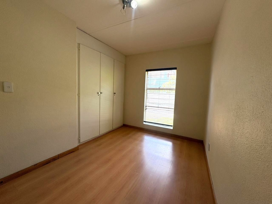To Let 2 Bedroom Property for Rent in Ferndale Gauteng