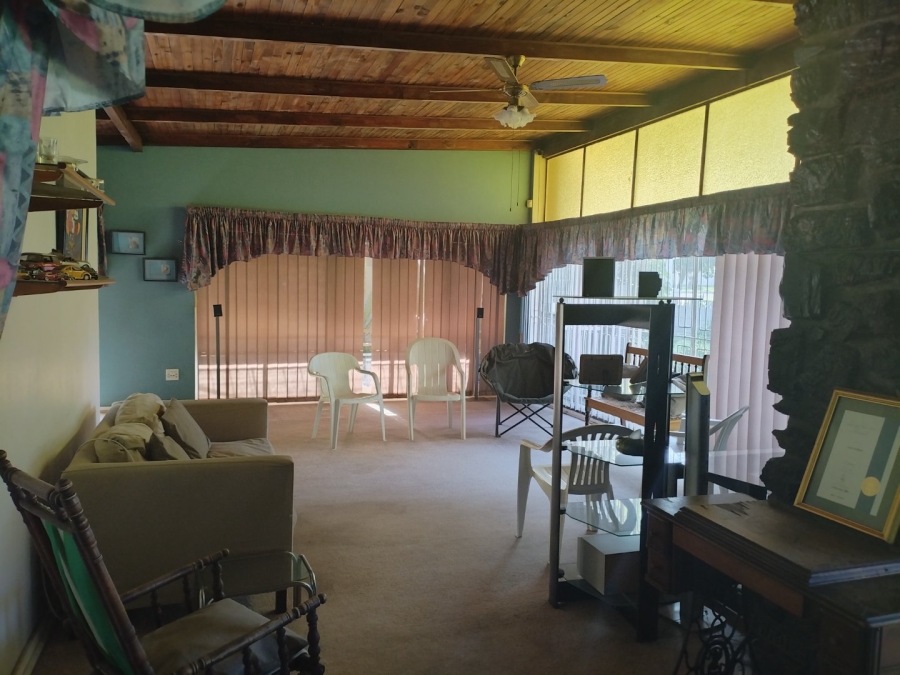 3 Bedroom Property for Sale in Selcourt Gauteng