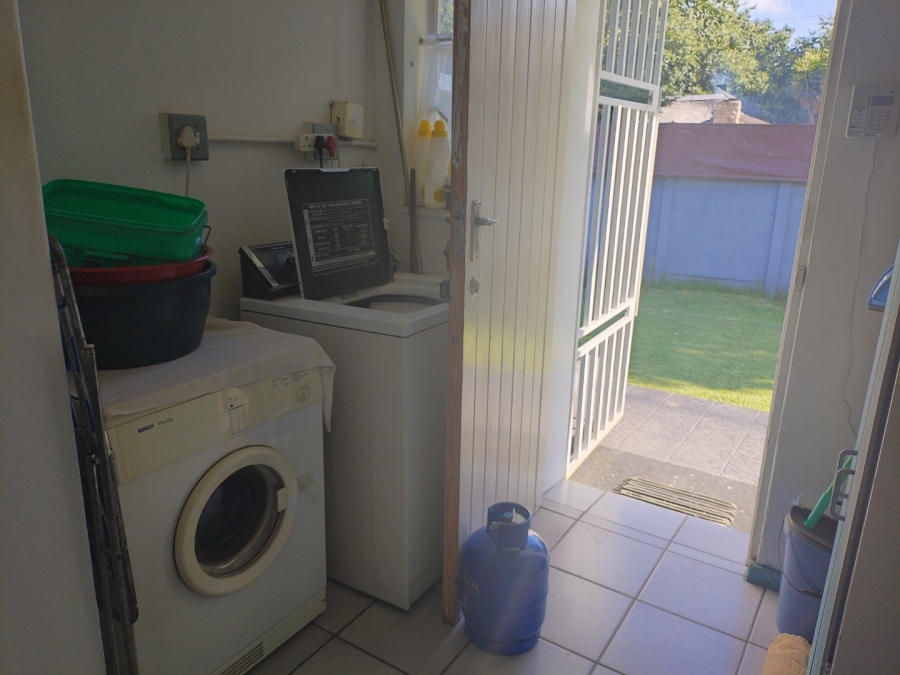 3 Bedroom Property for Sale in Selcourt Gauteng