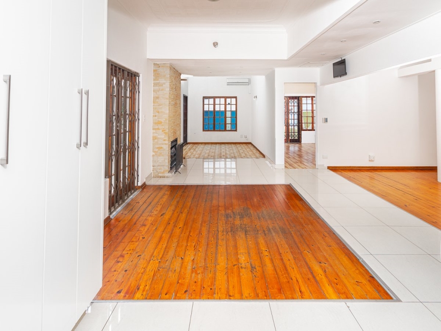  Bedroom Property for Sale in Auckland Park Gauteng