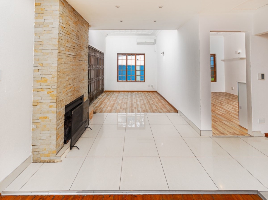  Bedroom Property for Sale in Auckland Park Gauteng