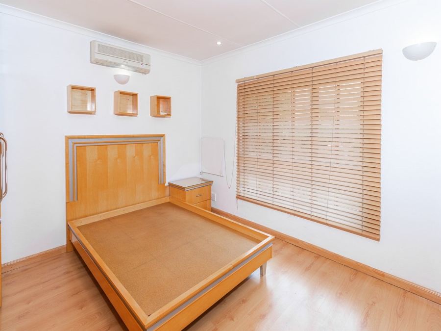  Bedroom Property for Sale in Auckland Park Gauteng