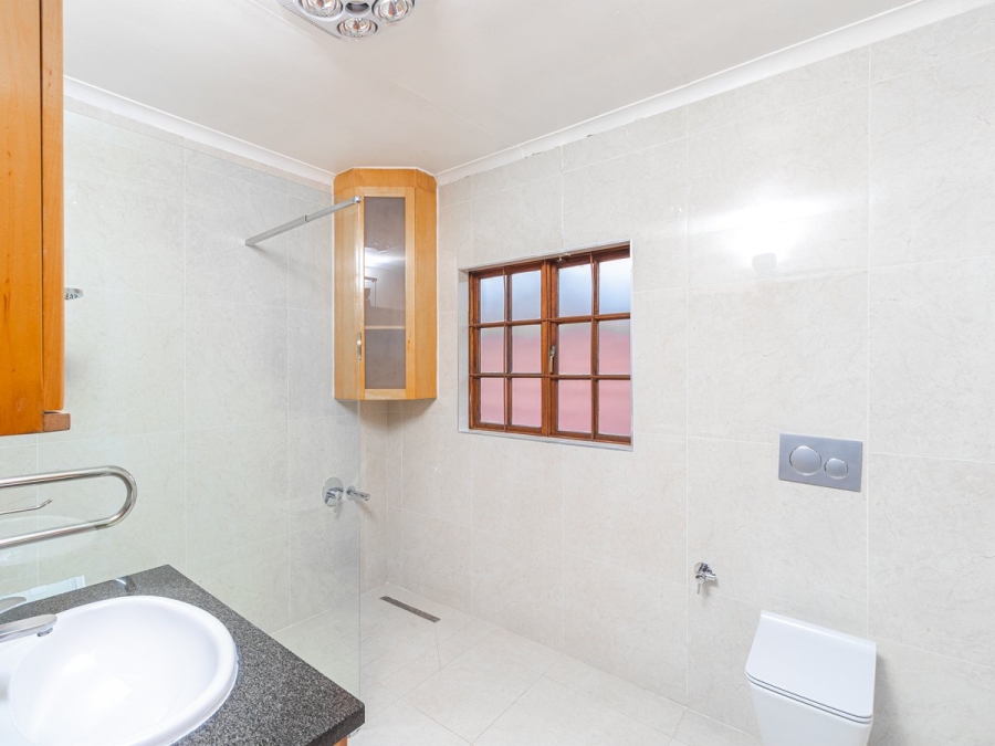  Bedroom Property for Sale in Auckland Park Gauteng