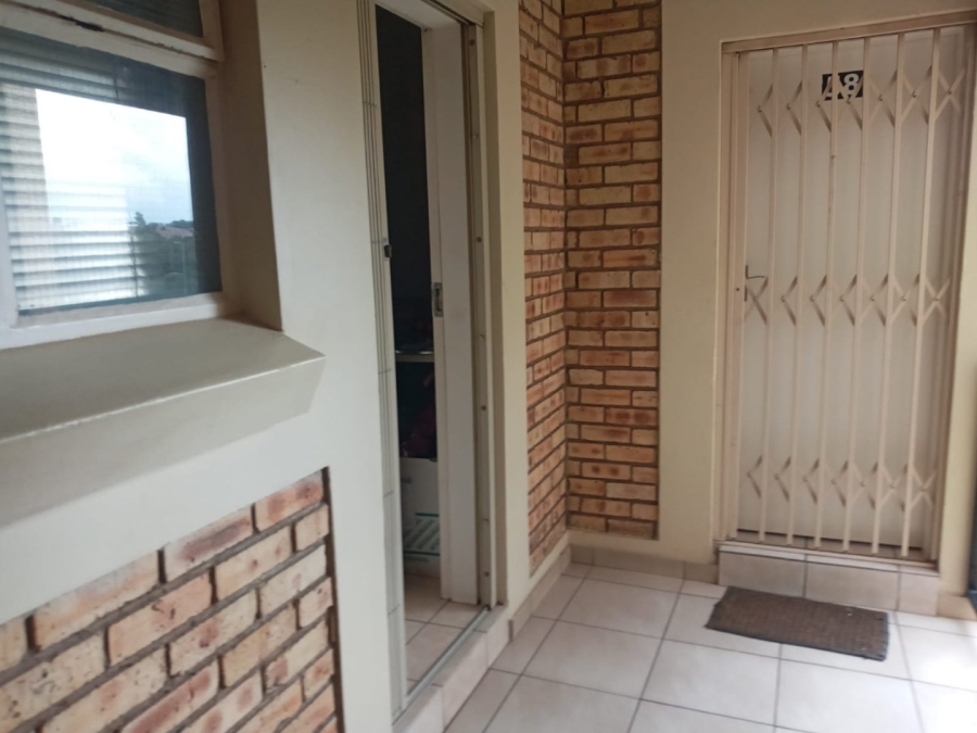 To Let 2 Bedroom Property for Rent in North Riding Gauteng