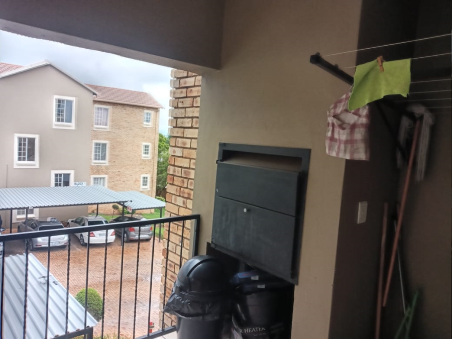 To Let 2 Bedroom Property for Rent in North Riding Gauteng