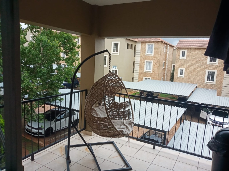 To Let 2 Bedroom Property for Rent in North Riding Gauteng