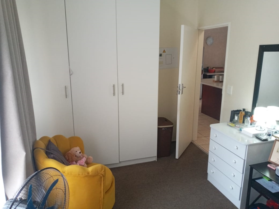 To Let 2 Bedroom Property for Rent in North Riding Gauteng