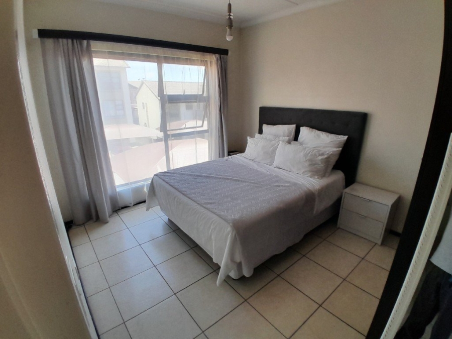 To Let 2 Bedroom Property for Rent in Noordwyk Gauteng
