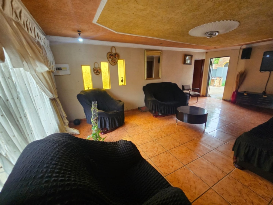 4 Bedroom Property for Sale in Spruit View Gauteng