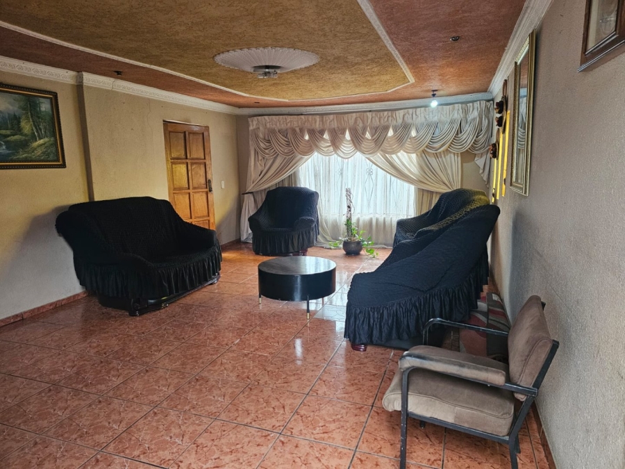 4 Bedroom Property for Sale in Spruit View Gauteng