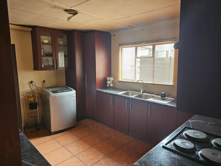 4 Bedroom Property for Sale in Spruit View Gauteng