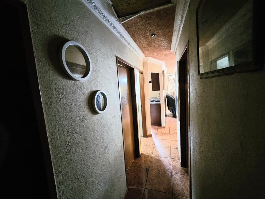 4 Bedroom Property for Sale in Spruit View Gauteng