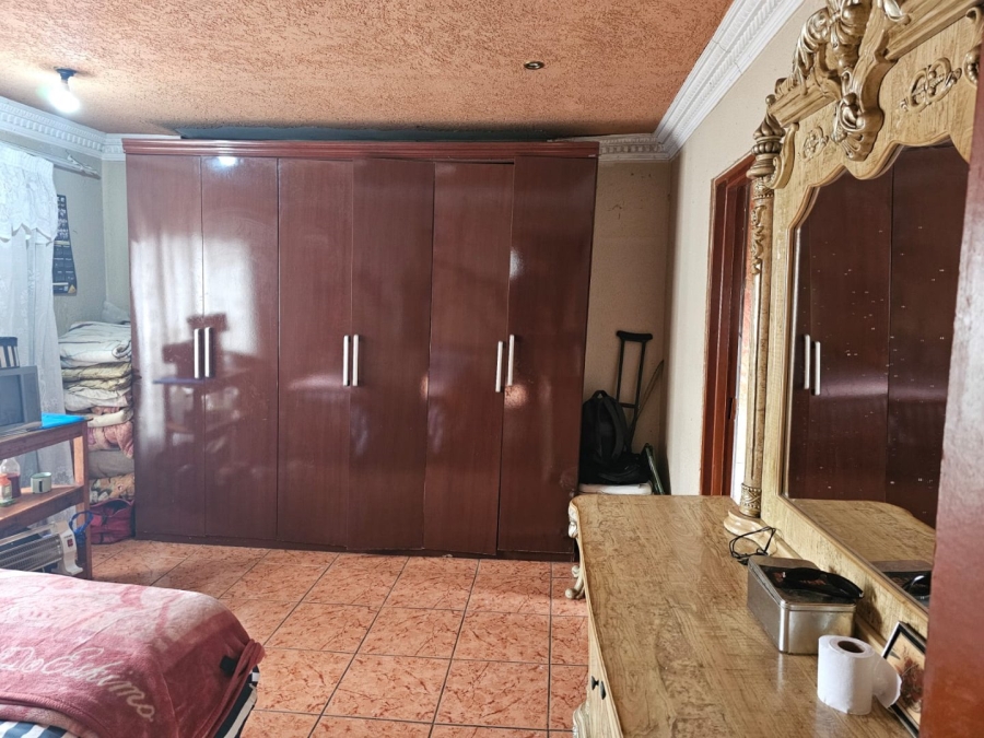 4 Bedroom Property for Sale in Spruit View Gauteng