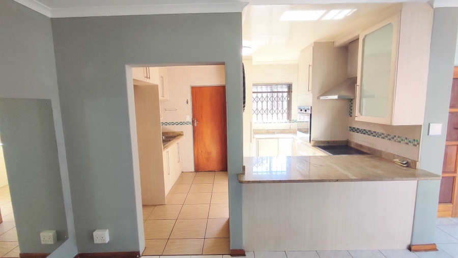 3 Bedroom Property for Sale in Eldoraigne Gauteng