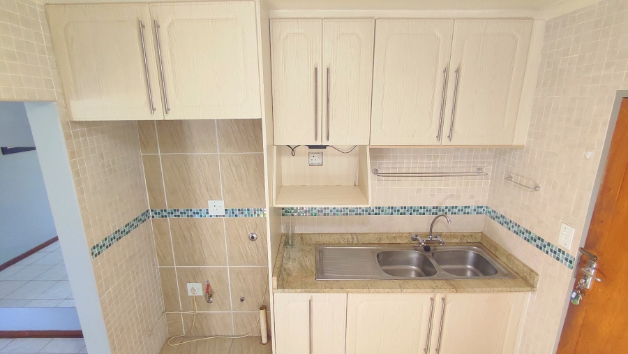 3 Bedroom Property for Sale in Eldoraigne Gauteng