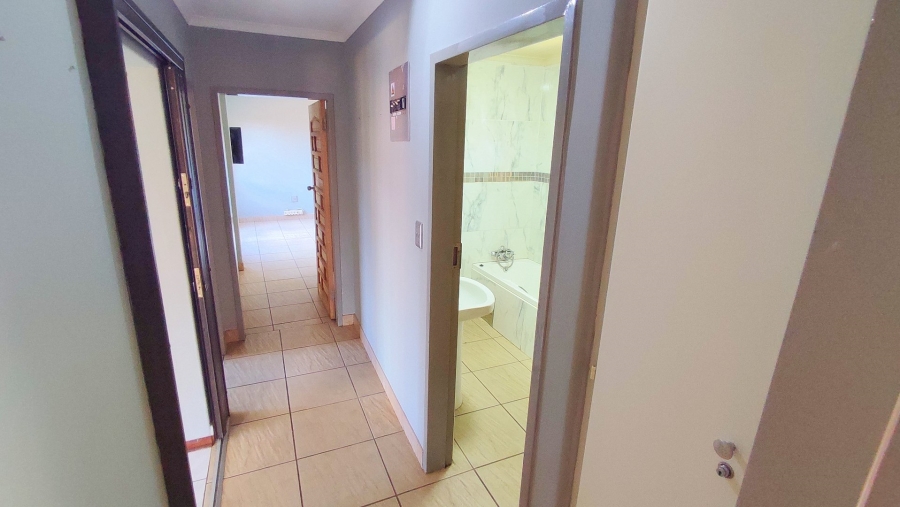 3 Bedroom Property for Sale in Eldoraigne Gauteng